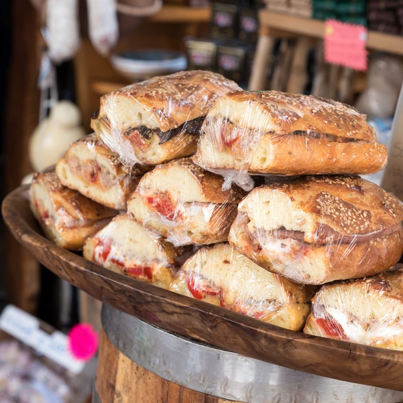 pane cunzato siciliano